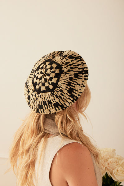 Overshot Waterwheel Tam Knitting Pattern